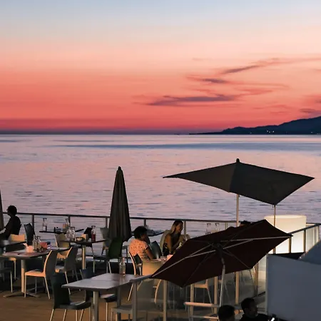 Arena Bianca Ξενοδοχείο