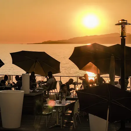 Arena Bianca Ξενοδοχείο 3*